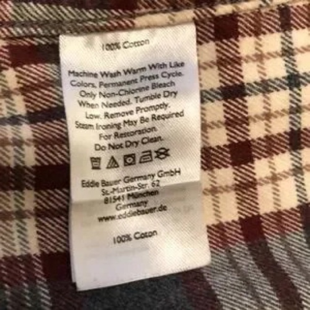 Eddie Bauer Men's Black & Cream Plaid Button-Down Shirt - Picture 9 of 12